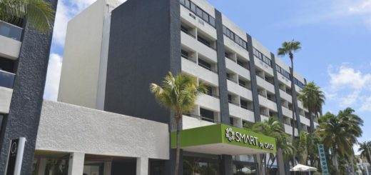 Hotel Smart Cancún by Oasis