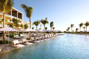 TRS Coral Hotel Costa Mujeres Todo Incluido para Adultos