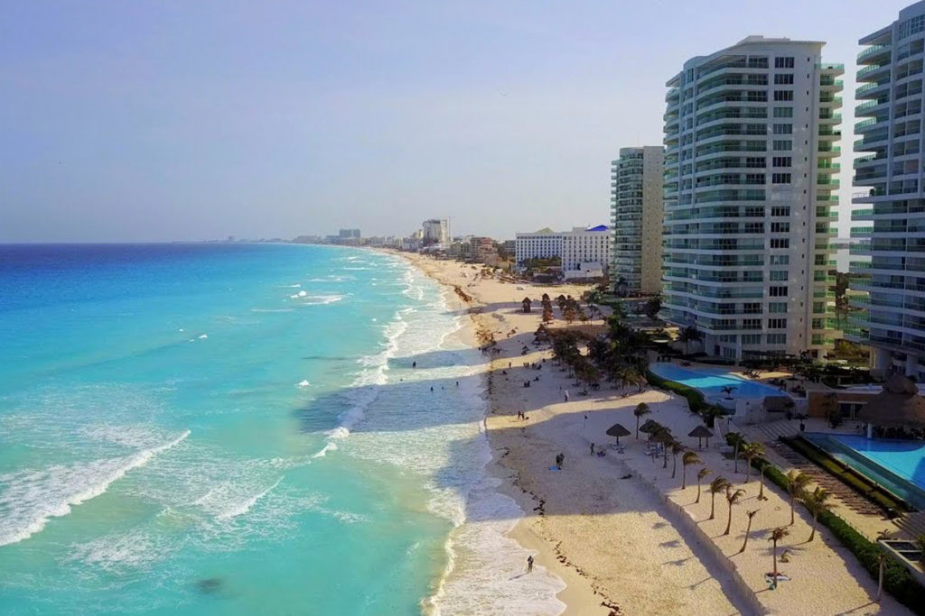 Playa Chac Mool