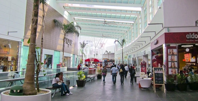 Plazas Comerciales