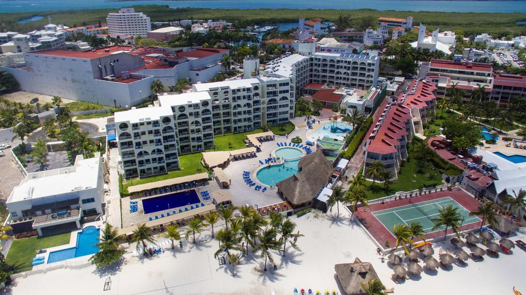 Aquamarina Beach Cancún