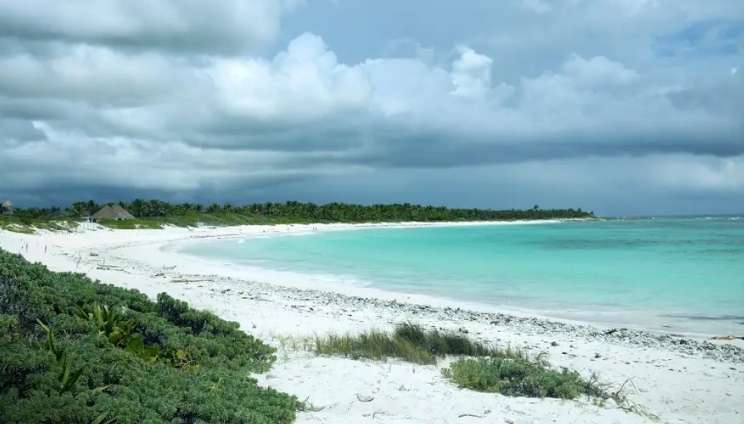 Playa Xcacel mejores playas de tulum