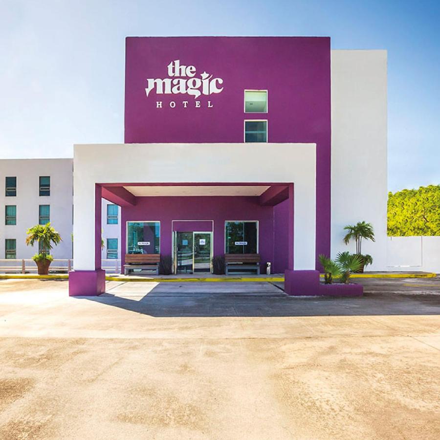 The Magic Hotel  hotel economico playa del carmen