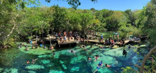 Cenote Azul Cancún