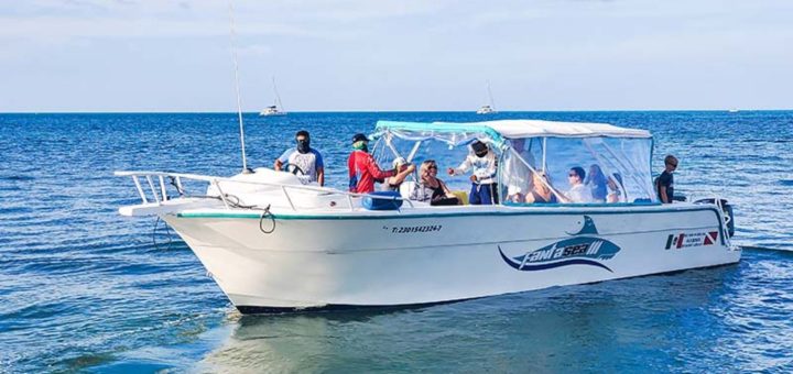 5 ferris para llegar a Isla Mujeres fácilmente