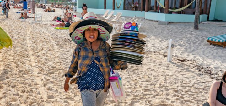 Cancún 2025: Vendedores esperan repunte en verano