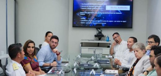 Cancún: Recorren centro de monitoreo de Sargazo