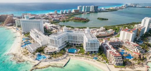 Cancún, el destino más buscado por los viajeros estadounidenses este verano