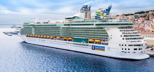 Cobra gobierno federal 5 dólares a cruceristas que lleguen a costas mexicanas