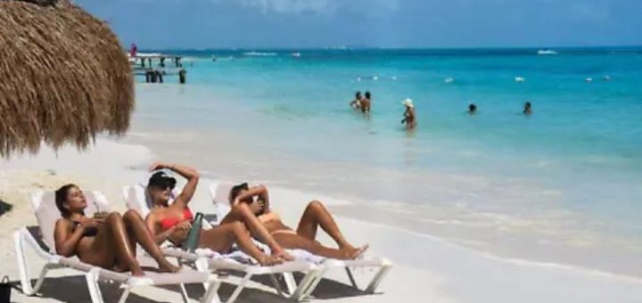 Llegada de turistas internacionales a Quintana Roo aumenta