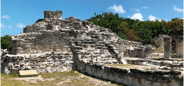 Zona Arqueológica El Rey reabre en Cancún