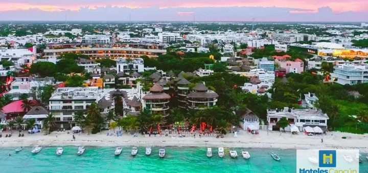 Zona Hotelera de Playa del Carmen: Entre arena, lujo y vida caribeña