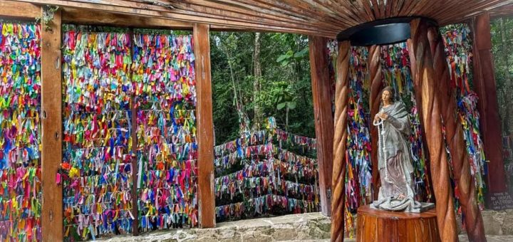 Cancún 2025: Aumenta turismo religioso con miles de feligreses