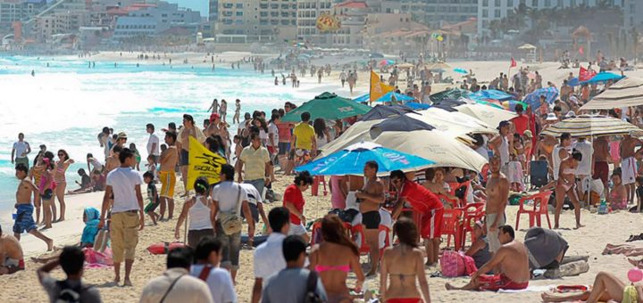 Cancún experimenta baja en turismo colombiano