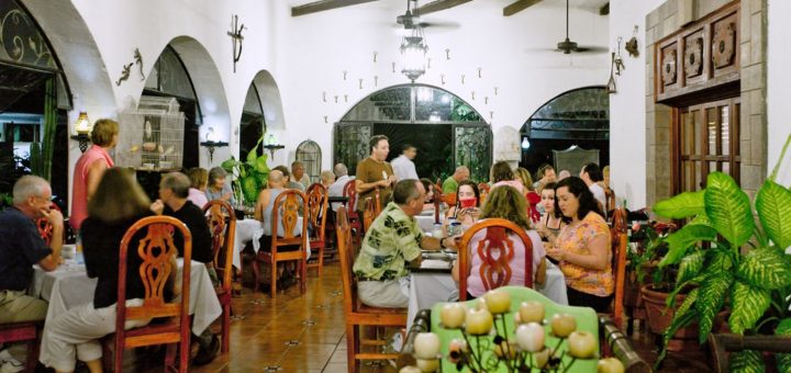 Casa Mission Cozumel: tradición, sabor y encanto