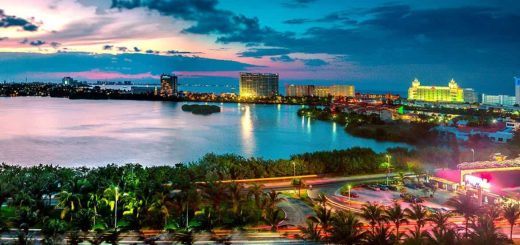 Zona Hotelera de Cancún moderniza su alumbrado público