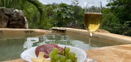 Cenote Escondido Eco Hotel: Naturaleza incluida en tu paquete