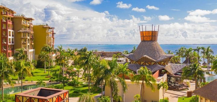 Halloween en Cancún: ¿Qué hacer si no quieres salir del resort?