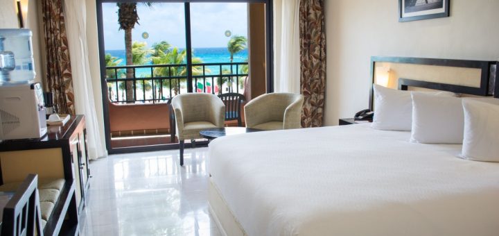 Sandos Playacar: Belleza Todo Incluido en Playa del Carmen