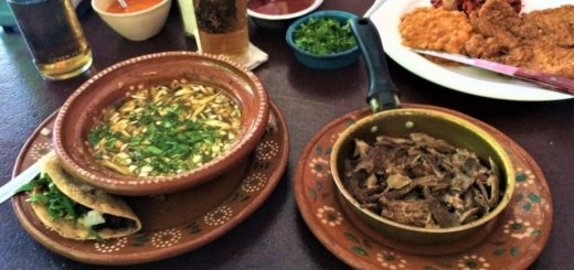 La Fonda de las Piñatas en Cancún: Comida casera y auténtica