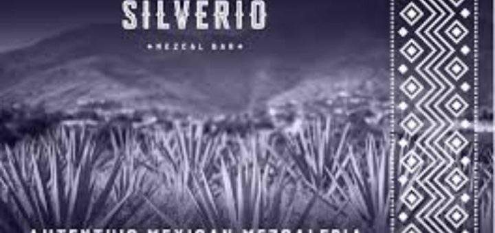 Silverio Mezcal Bar Cancún: mezcal, música y ambiente alternativo en la Zona Hotelera