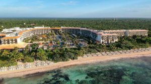 UNICO 20°87° Hotel Riviera Maya: 5 diamantes para adultos